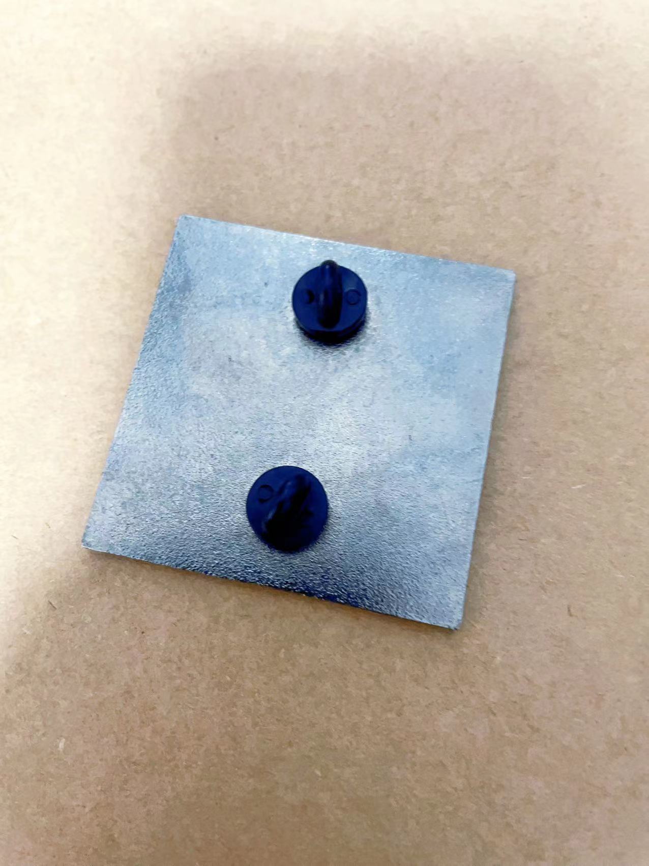 Persona 5 Enamel Pin – Limited Edition Collectible for Fans