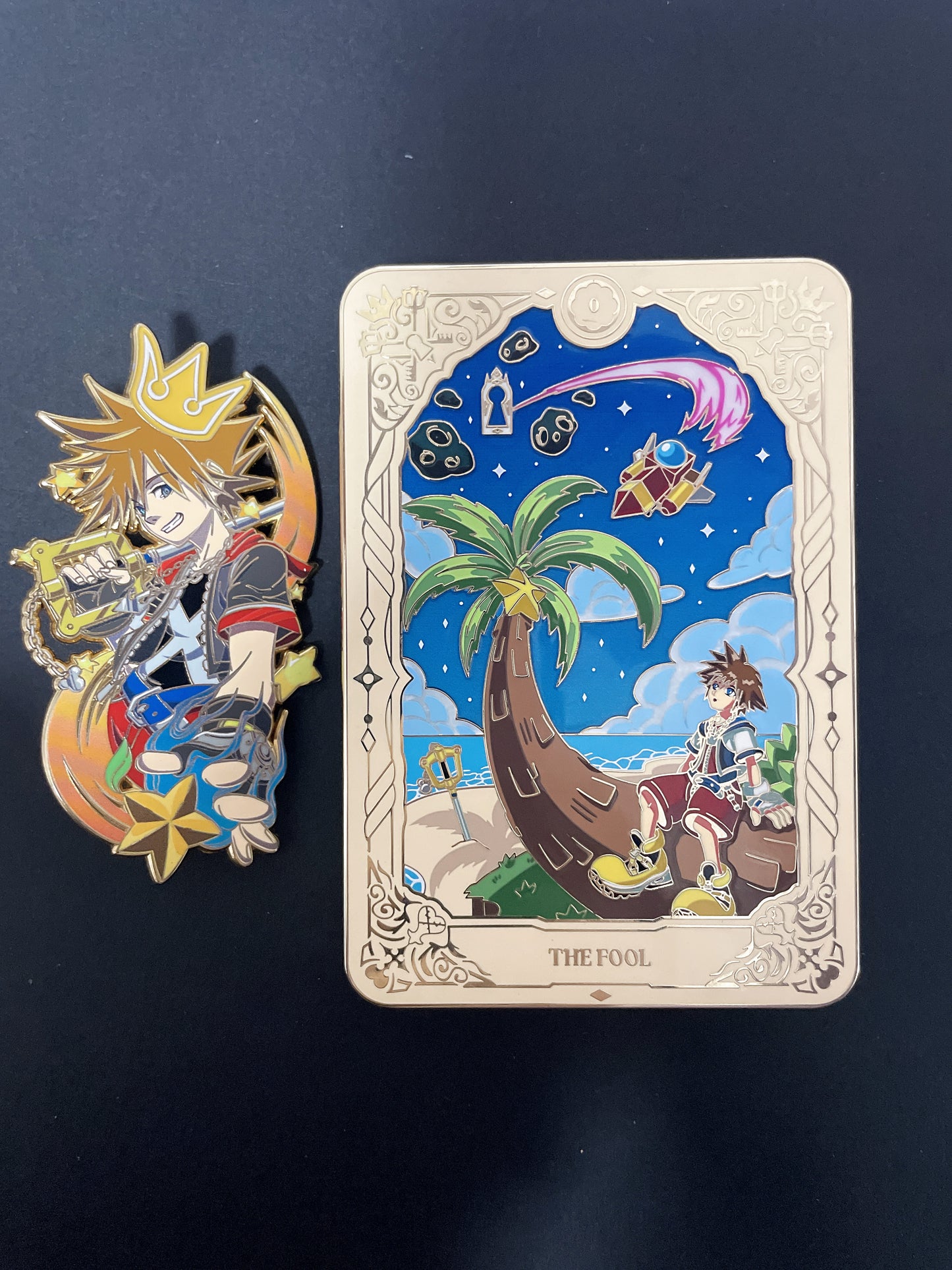 ohlola Kingdom Hearts pin