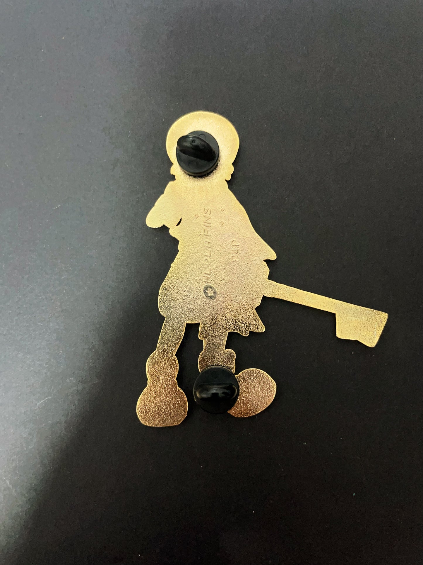 ohlola Kingdom Hearts pin