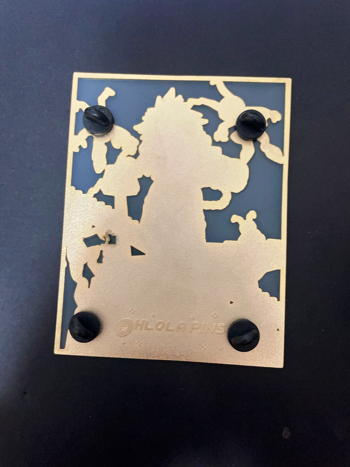 ohlola Kingdom Hearts pin