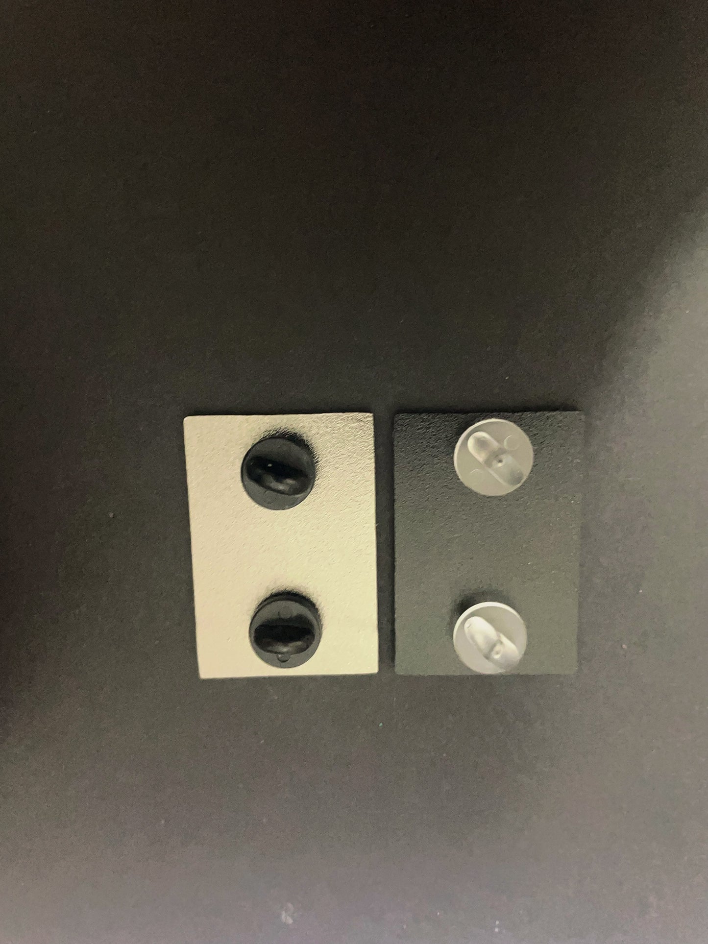 Persona 5 hard enamel pin