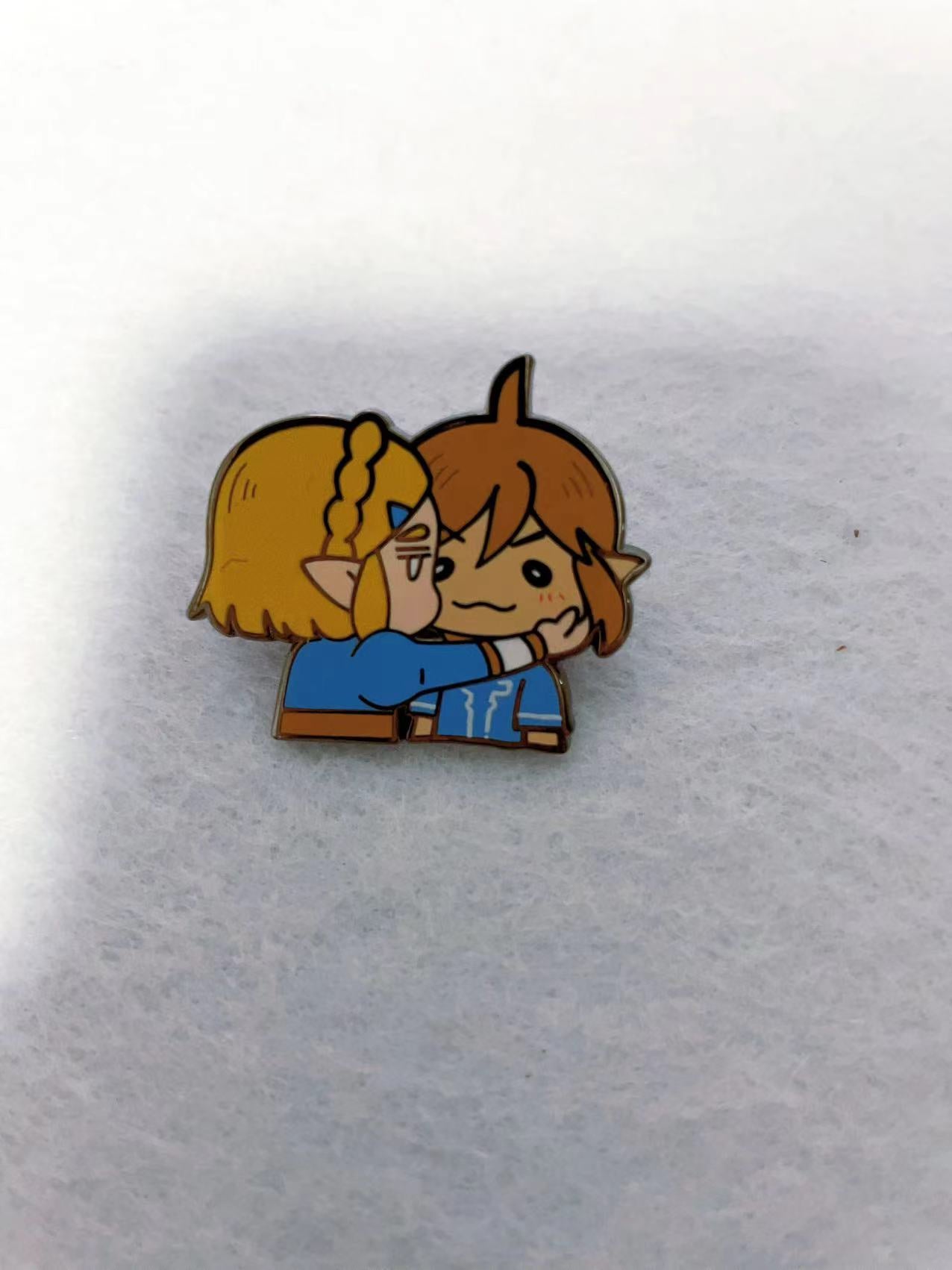 Zelda and link Enamel Pin