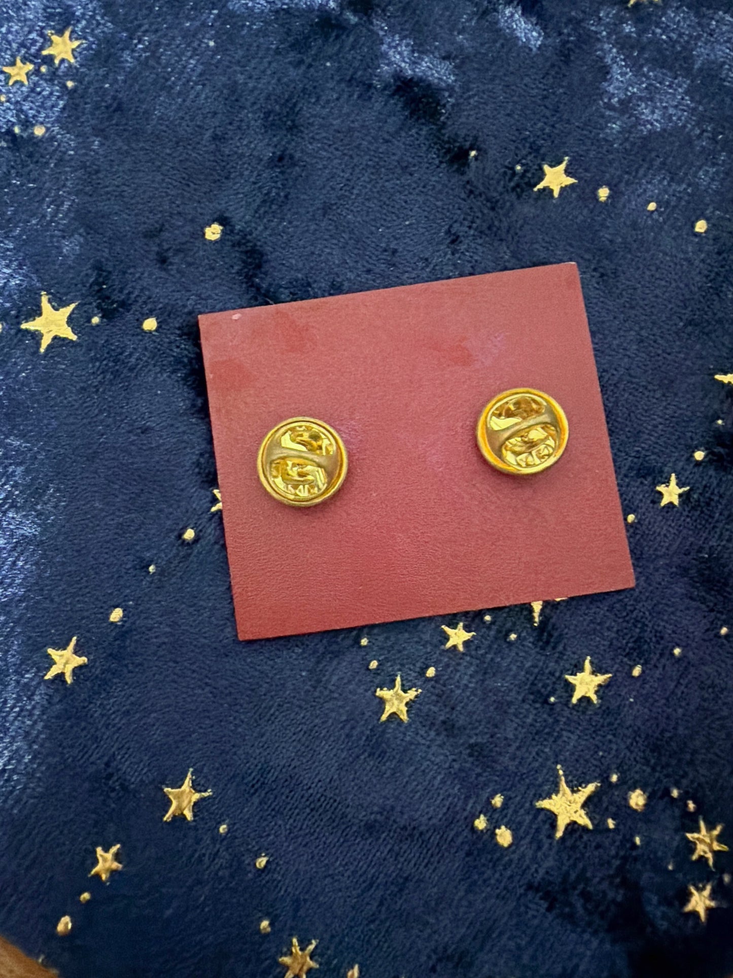 Jujutsu Kaisen Hard Enamel Pins – Limited Anime Collectible pin