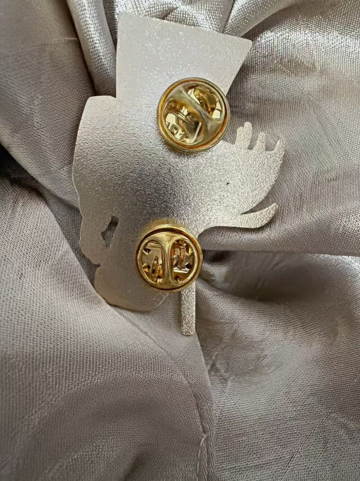 Inuyasha and kikyo enamel Pins – Rare Limited Edition for Collectors