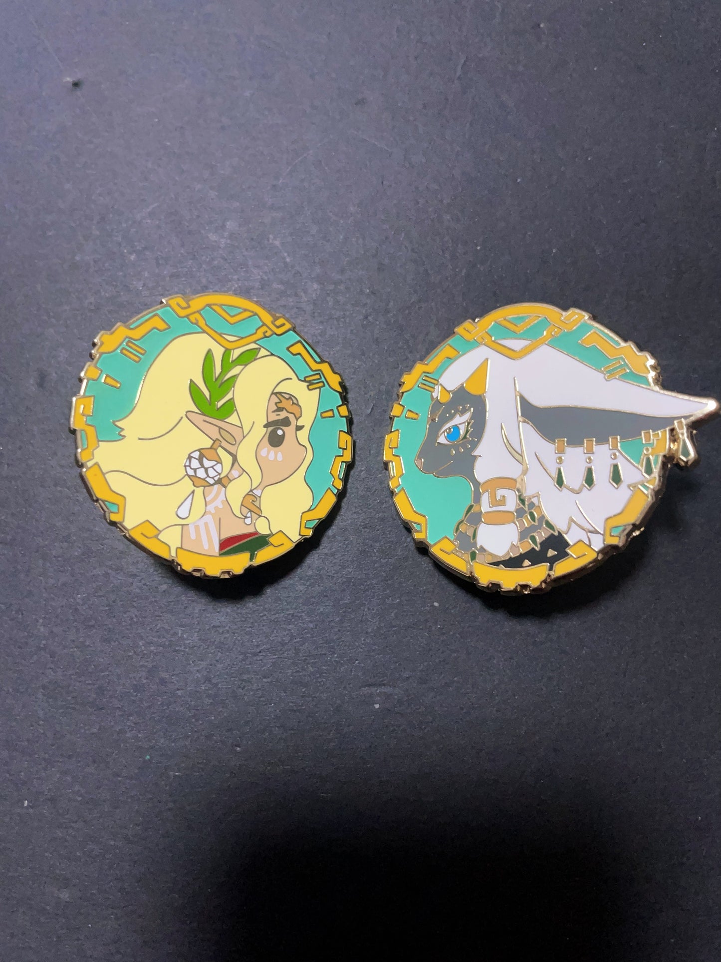 The Legend of Zelda pins(2pcs)