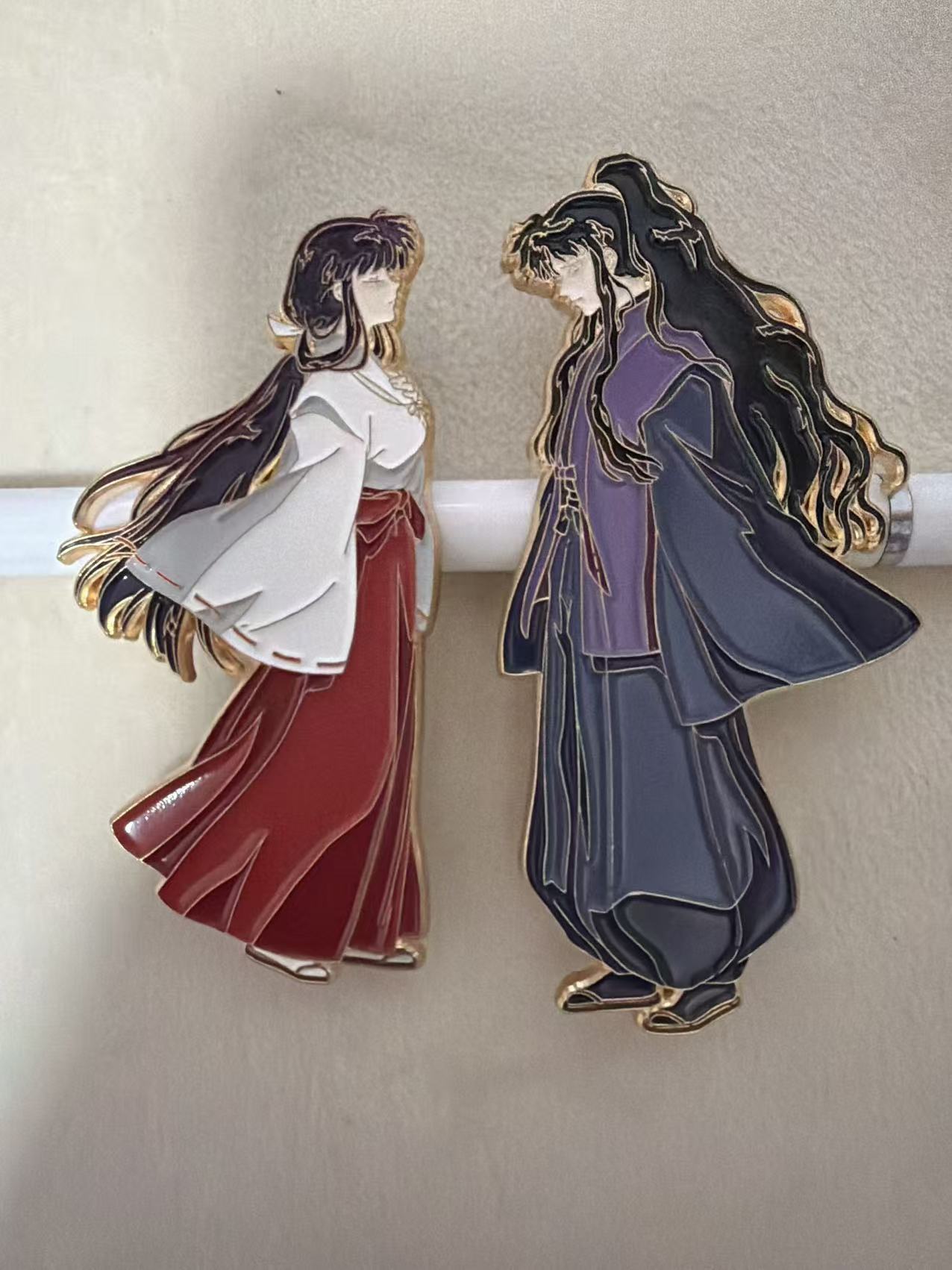 Inuyasha and kikyo  Enamel Pins(2pcs) – Rare Limited Edition for Collector