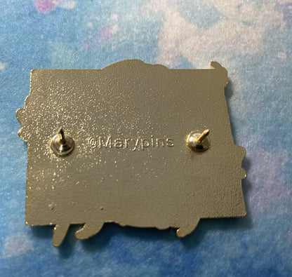 （new drop）Final Fantasy VII Sephiroth  Enamel Pin | Limited Edition Collectible