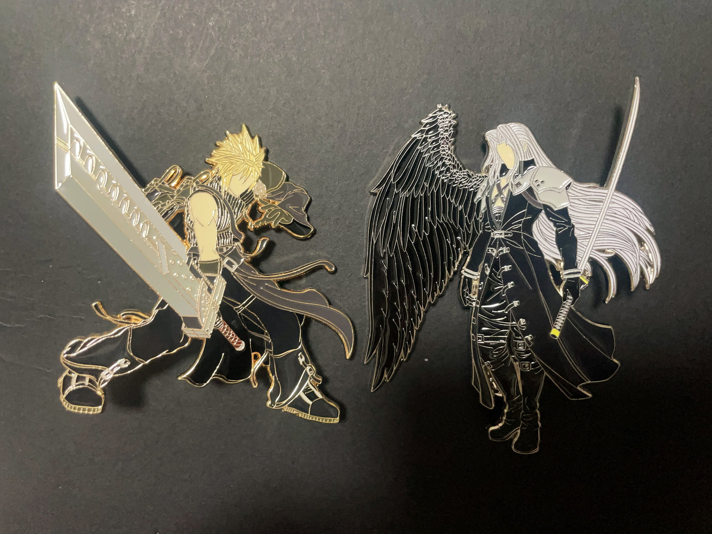 final fantasy pins(2pcs)