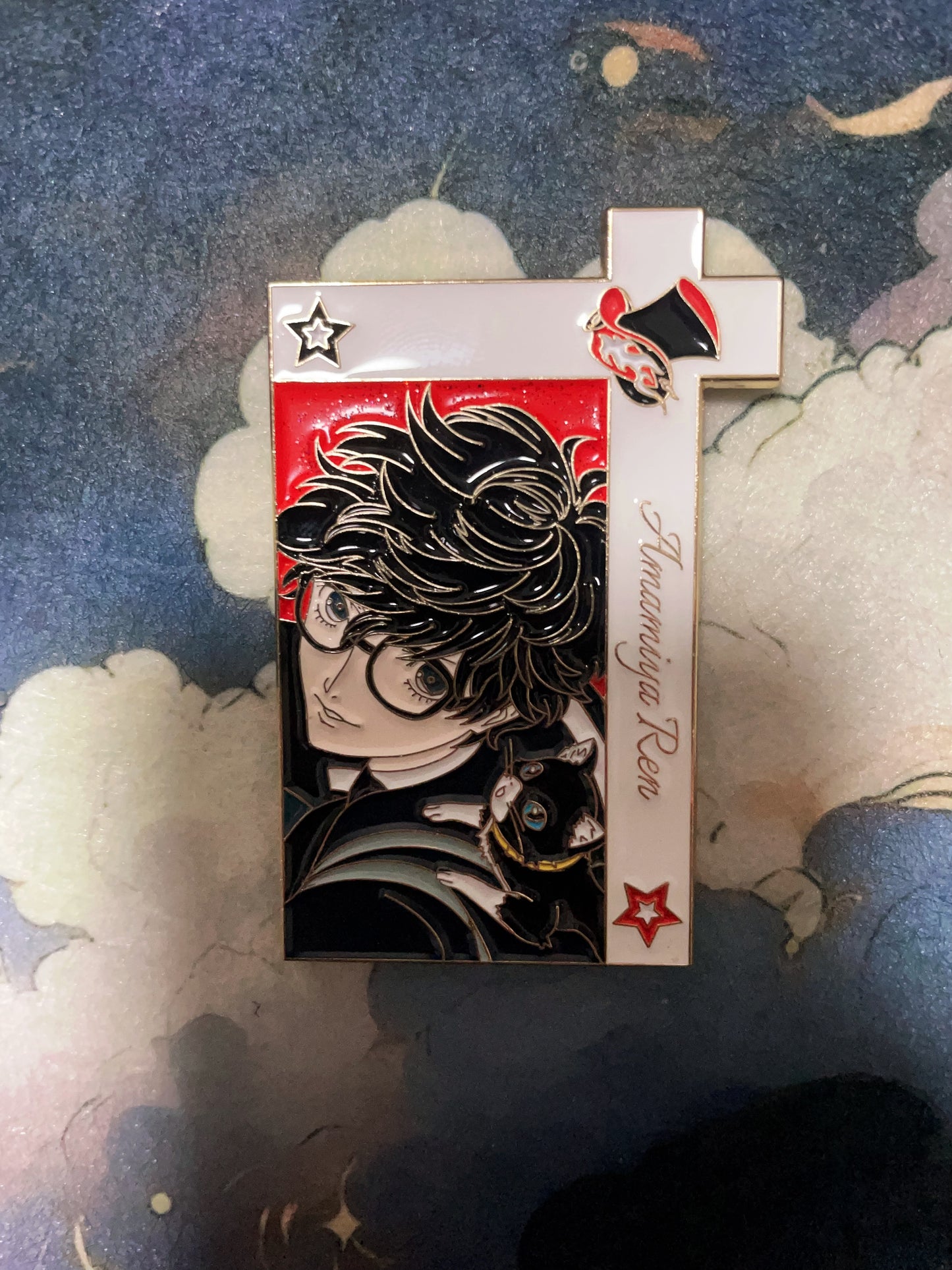 persona5  pin