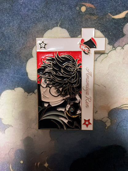persona5  pin