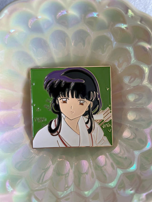  Inuyasha Kikyo Enamel Pin 