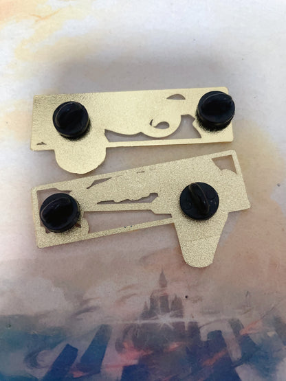 Zelda   Enamel Pin(2pcs) – Limited Edition Collector's Item