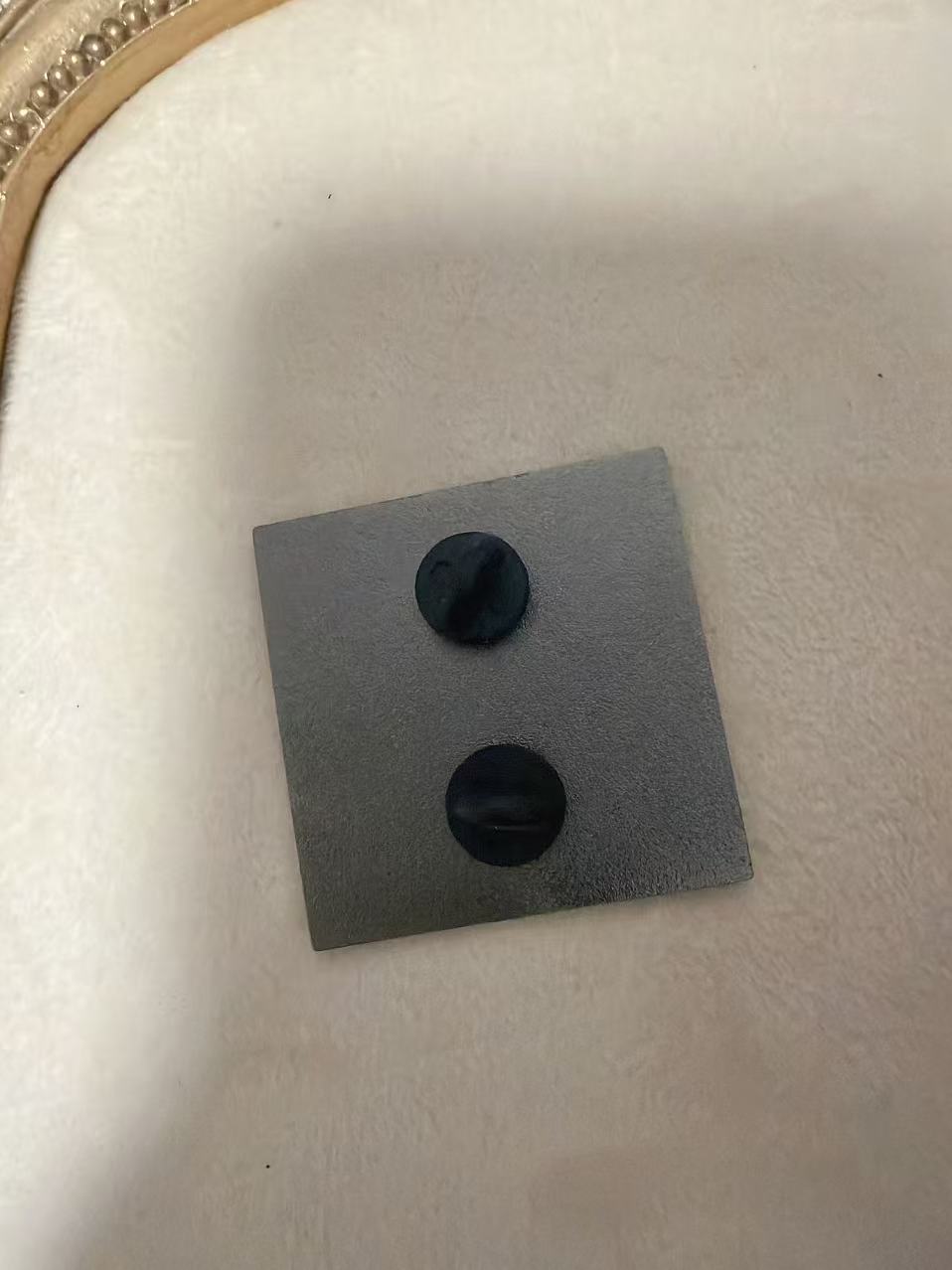 bleach pin