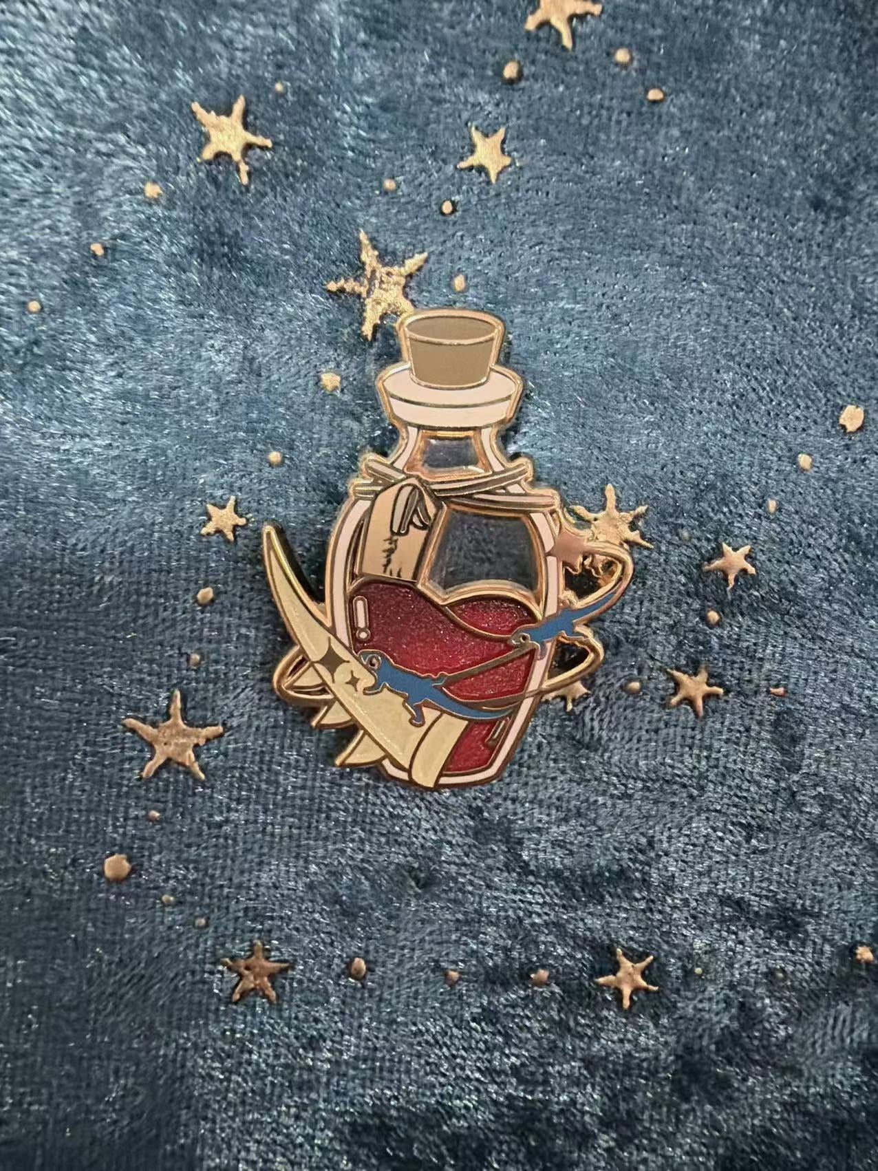 Brand New-Legend of Zelda Potion Bottle hard  enamel Pins