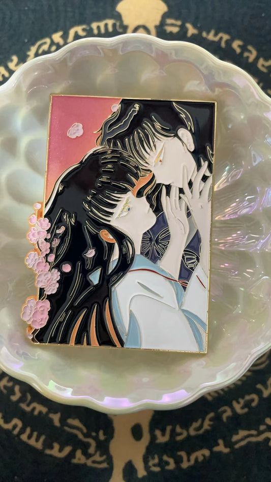 kikyo and Naraku Enamel Pin