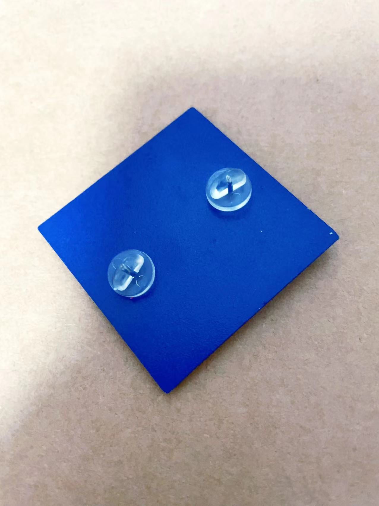 Persona 5 Enamel Pin – Limited Edition Collectible for Fans