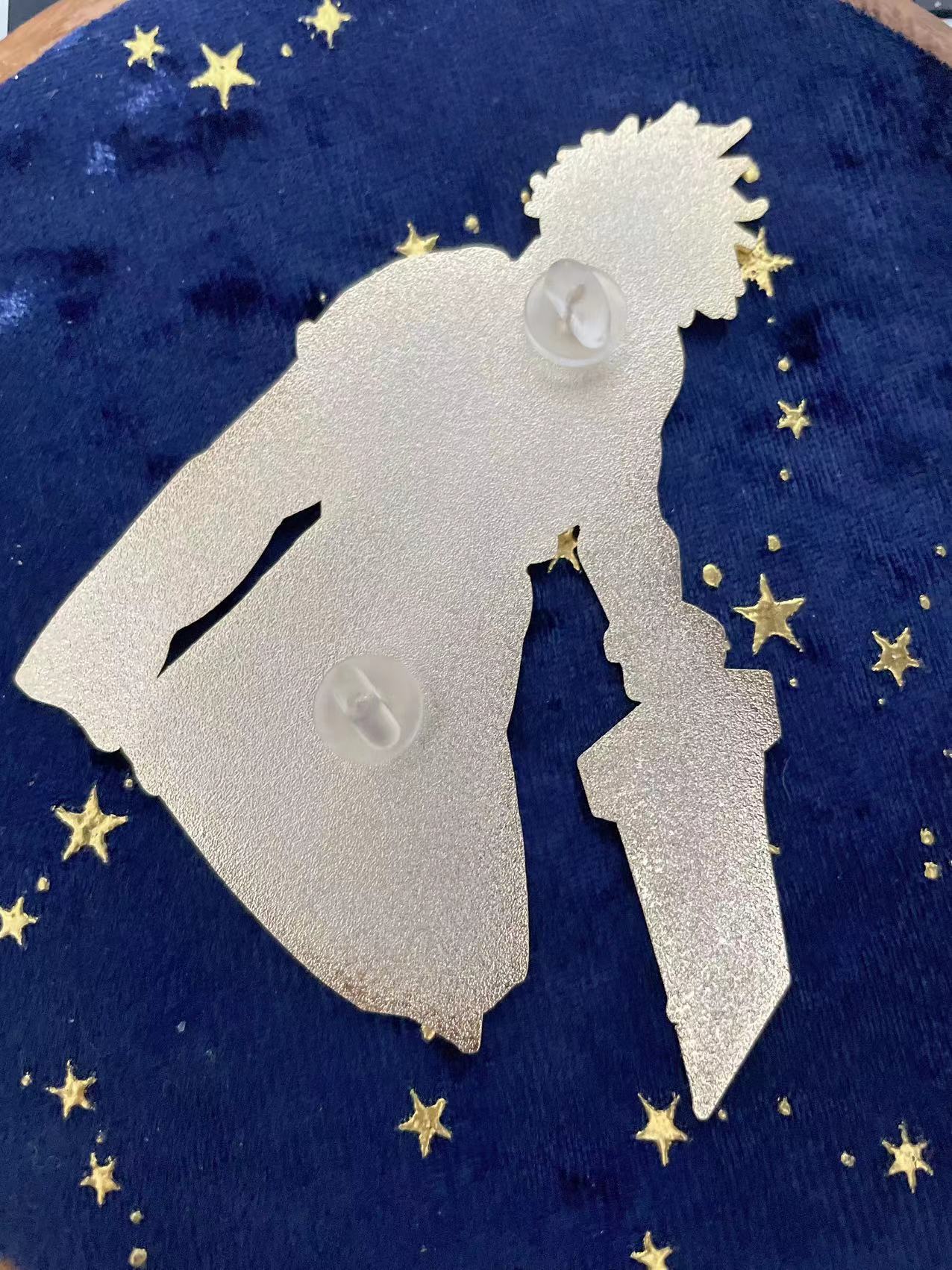 Final Fantasy VII Cloud, hard  Enamel Pin | Limited Edition Collectible