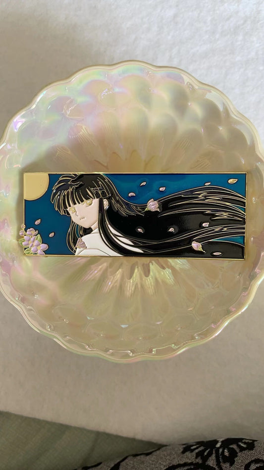 Inuyasha Kikyo Enamel Pins– Limited Edition Collectible Anime pin