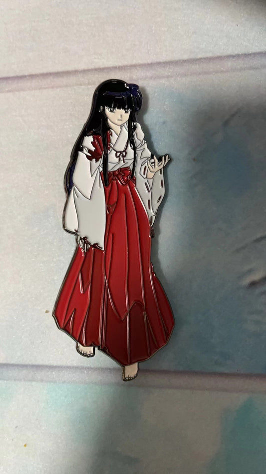 Inuyasha & Kikyo Enamel Pin