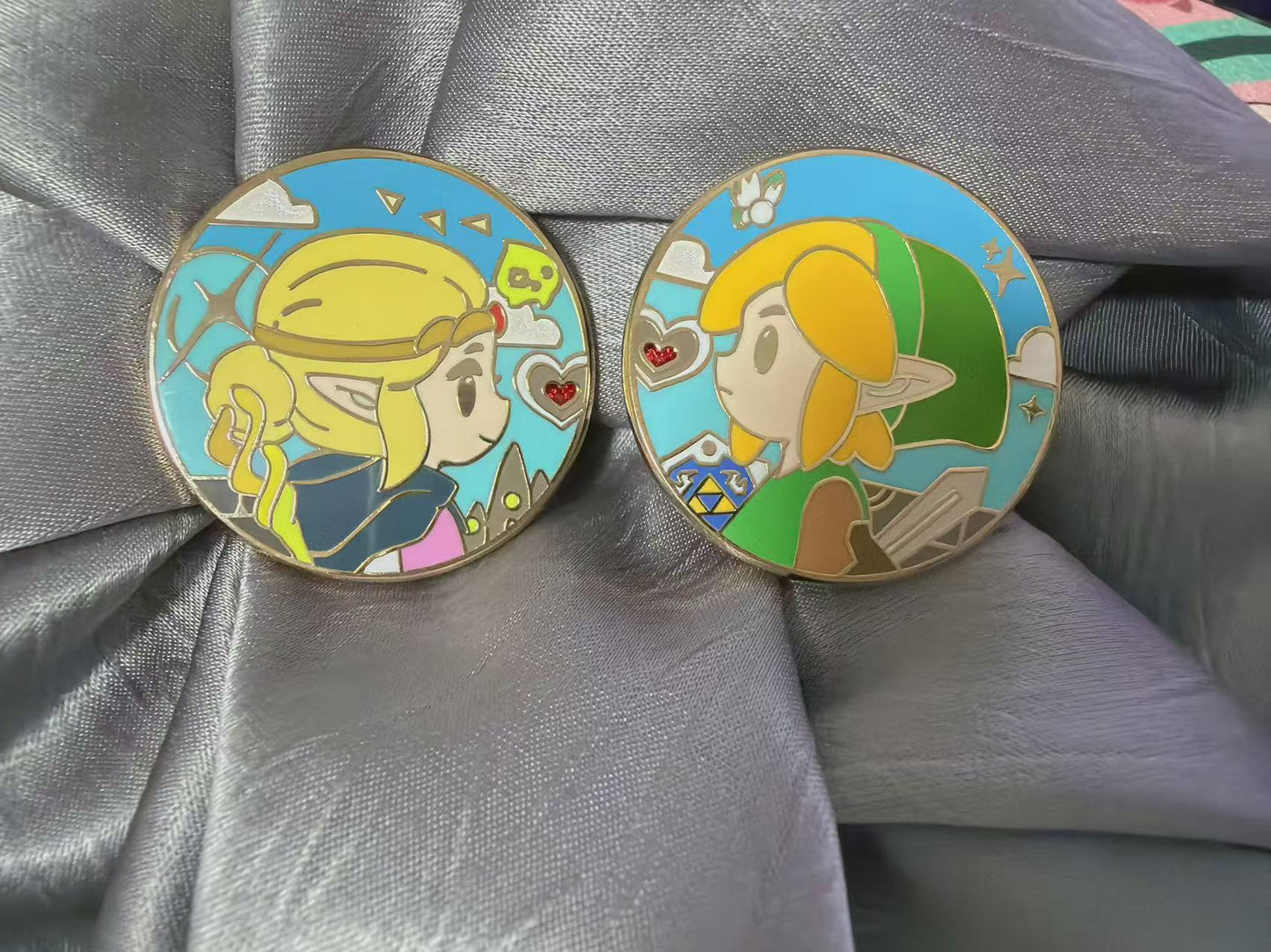 Legend of Zelda  hard  enamel Pins（2pcs）