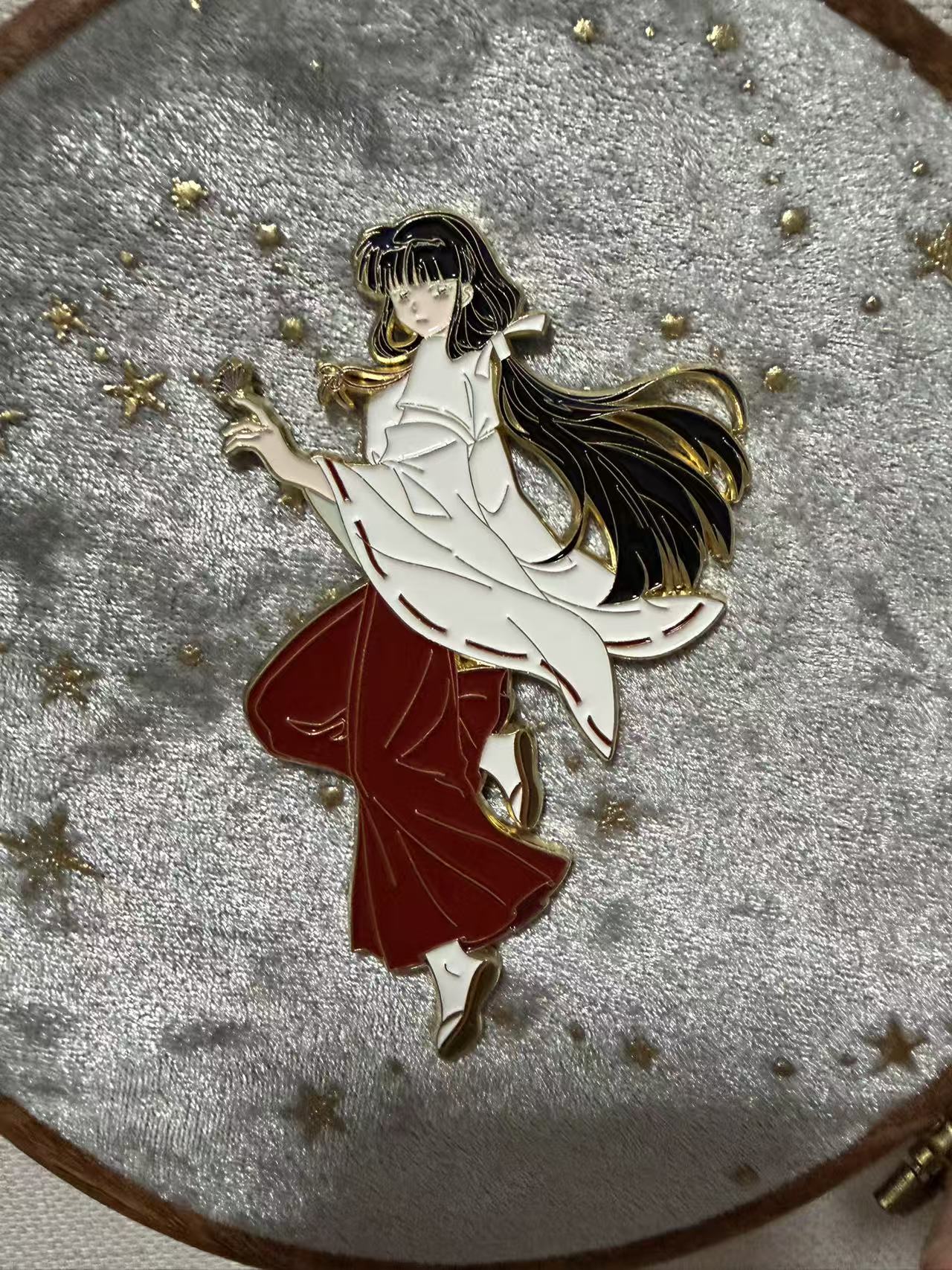 Inuyasha and kikyo  Enamel Pin – Rare Limited Edition for Collector