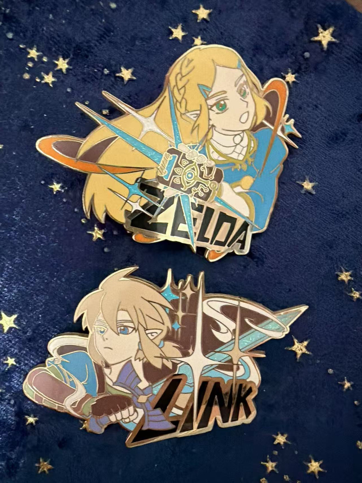 Legend of Zelda and link  hard enamel Pins(2pcs)