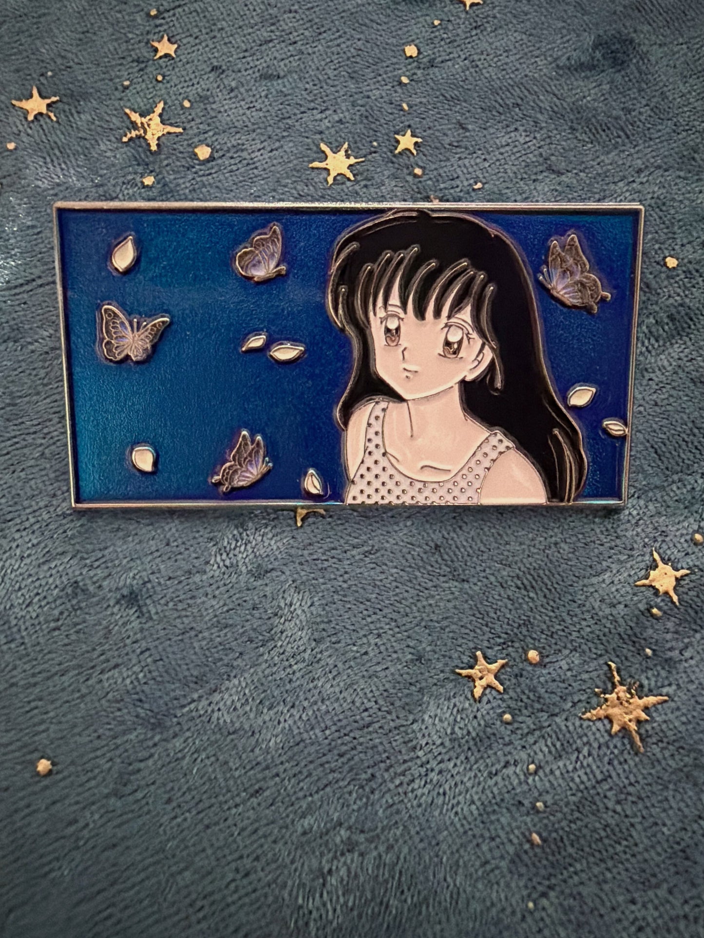 Inuyasha kagome Enamel Pins– Rare Limited Edition for Collectors