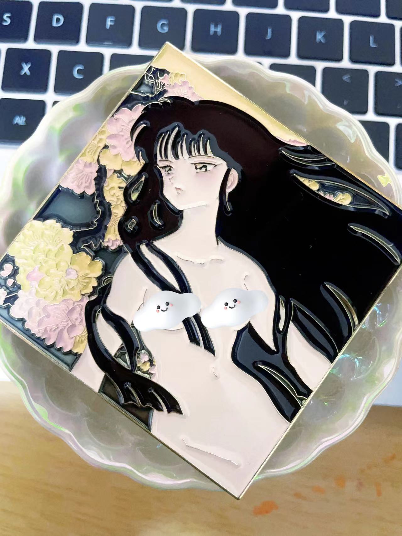 Kikyo Enamel Pin
