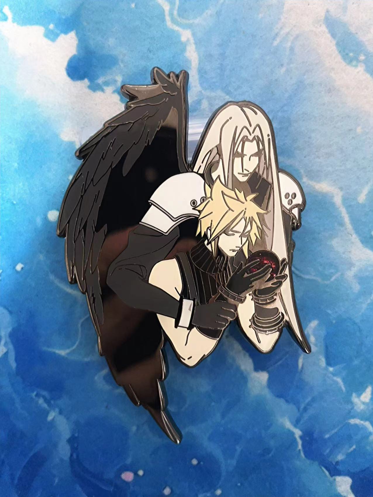 Final Fantasy VII Sephiroth & Cloud hard Enamel Pin | Limited Edition Collectible