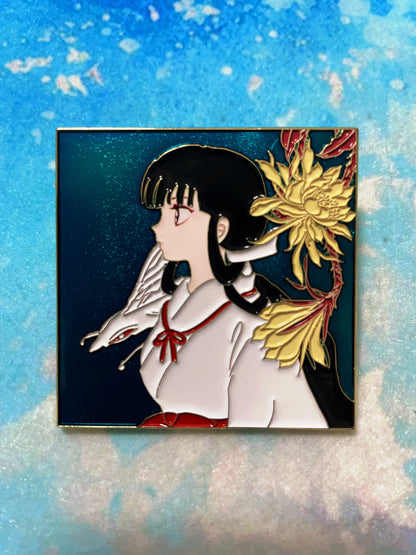 Inuyasha & Kikyo Enamel Pin