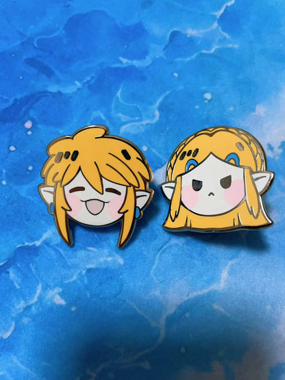 Zelda and link hard Enamel Pins – Limited Edition Collector's Item（2pcs）